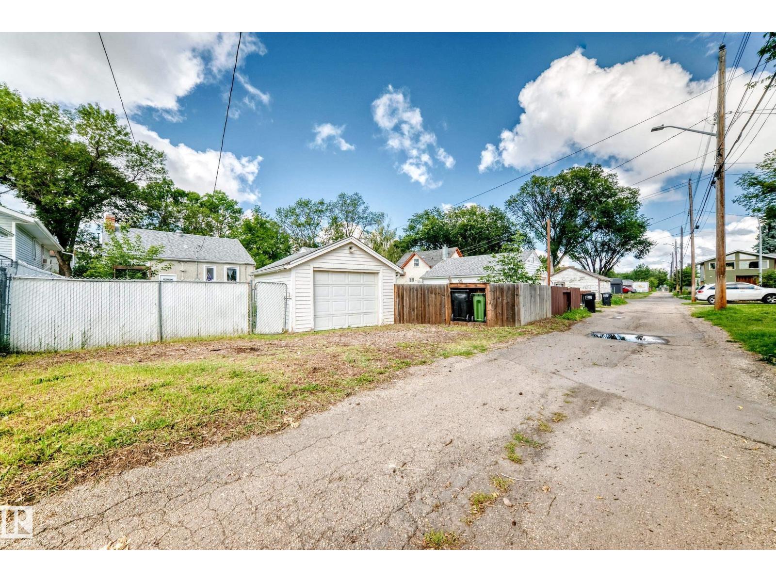 11637 87 St NW, Edmonton, Alberta  T5B 3M6 - Photo 36 - E4504023