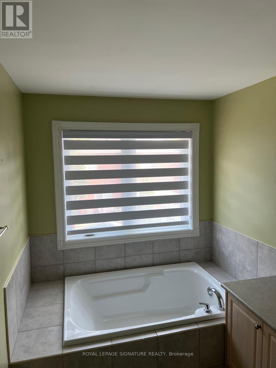 10 - 2295 Rochester Circle S, Oakville, Ontario  L6M 5C9 - Photo 30 - W13662374