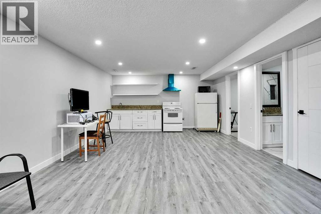 101 Douglas Ridge Circle Se, Calgary, Alberta  T2Z 3B7 - Photo 42 - A2334564