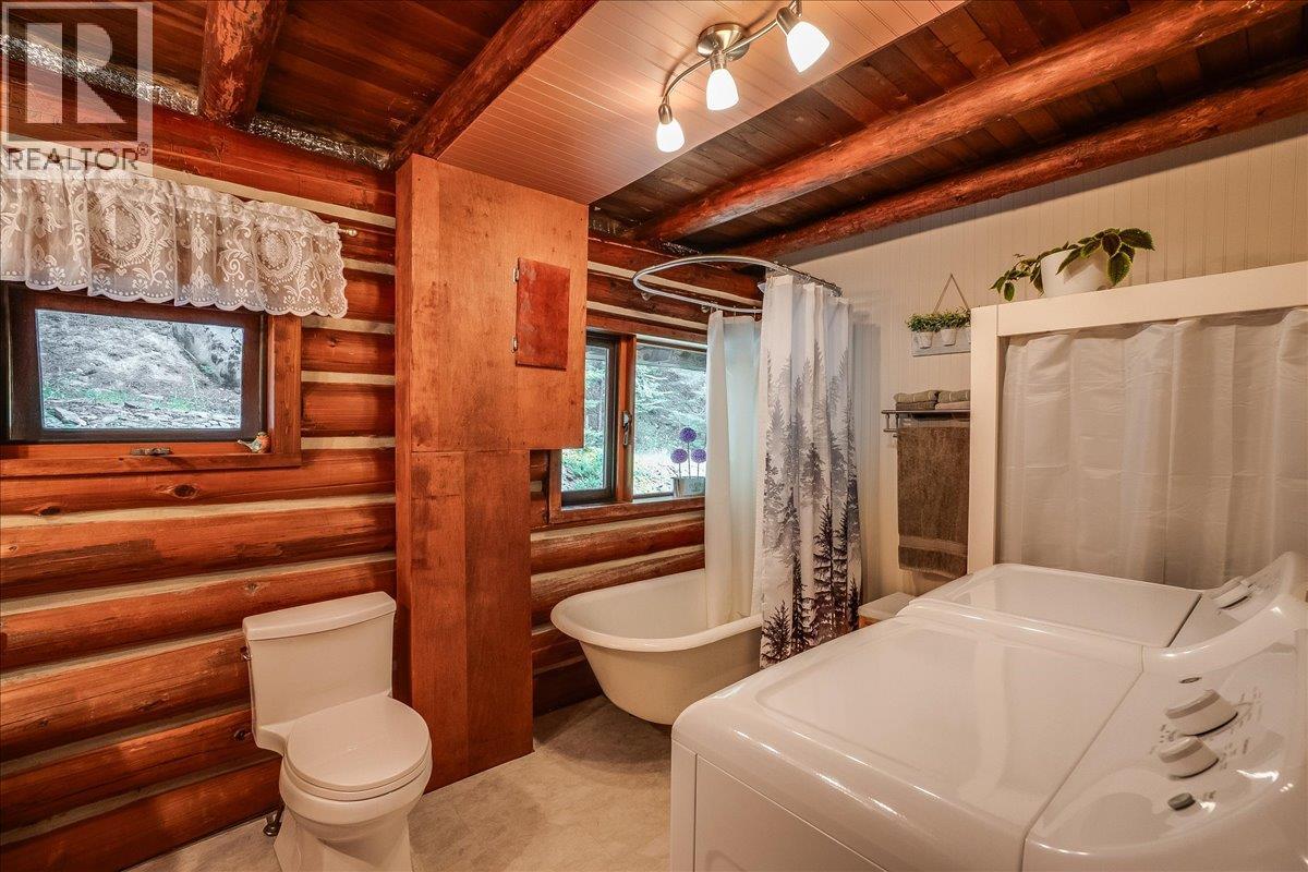 550 2nd Relief Road, Salmo, British Columbia  V0G 1Z0 - Photo 25 - 10395164