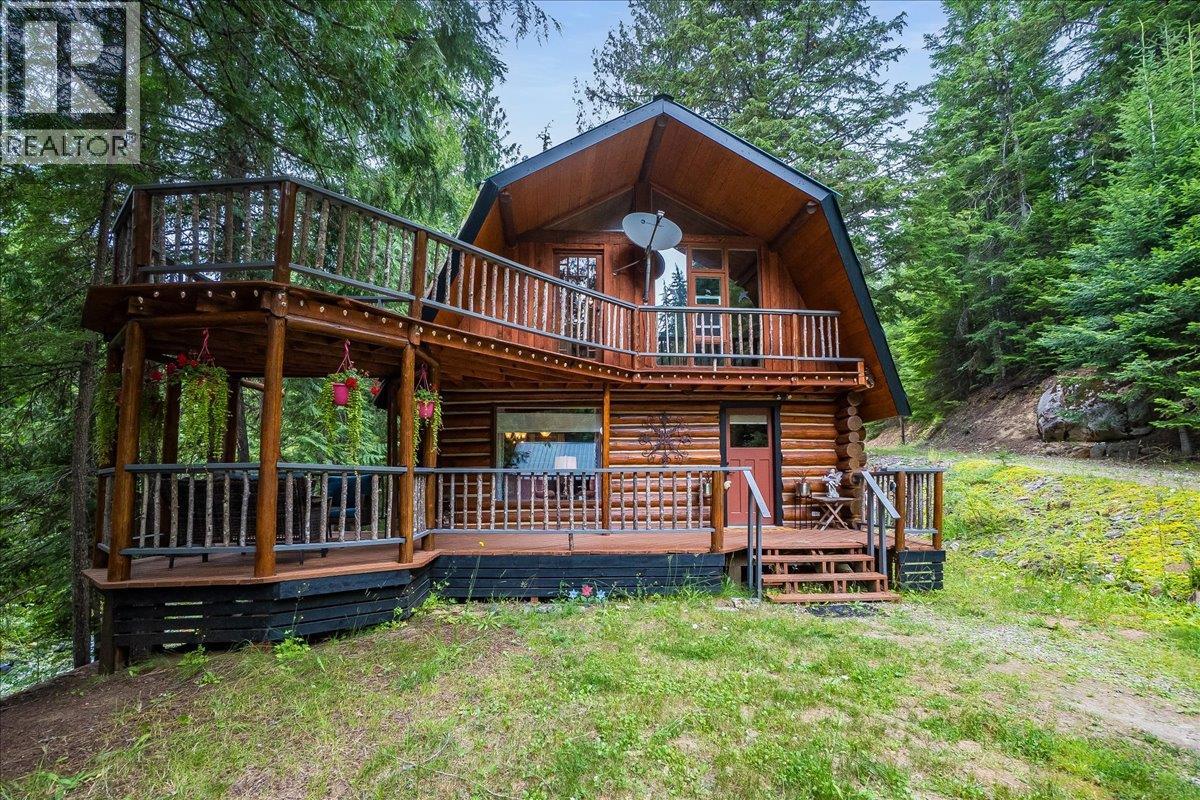550 2ND RELIEF Road, Salmo, British Columbia
