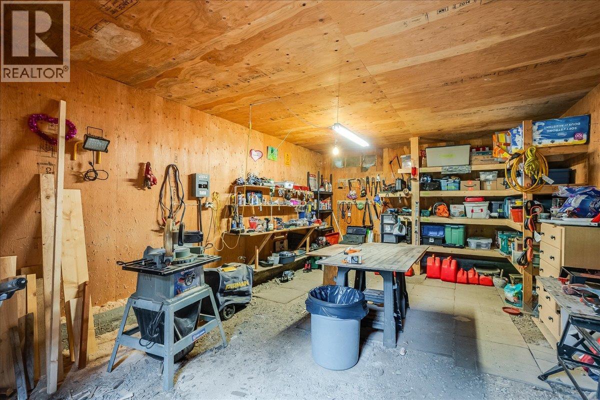 550 2nd Relief Road, Salmo, British Columbia  V0G 1Z0 - Photo 42 - 10395164