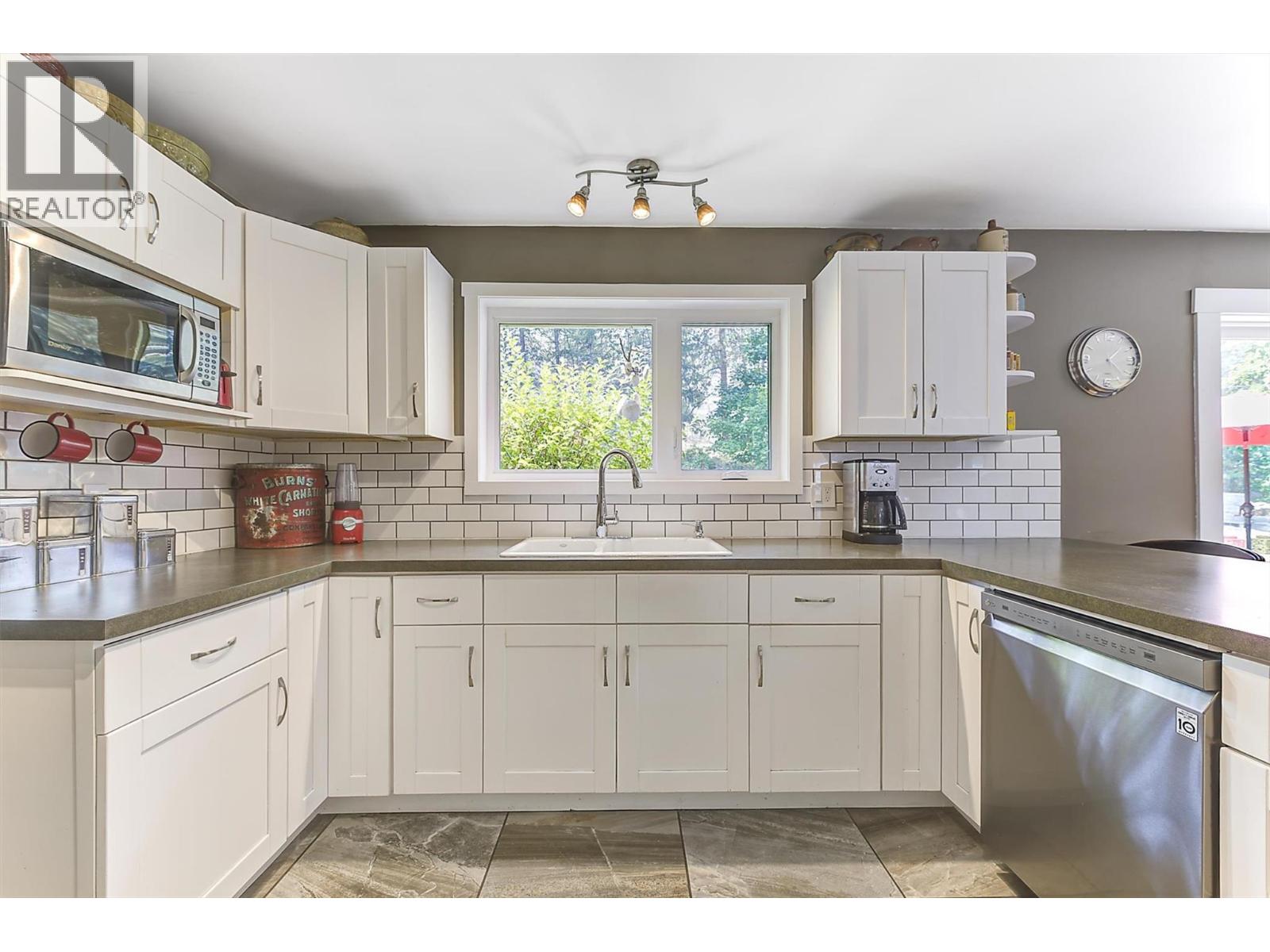 12692 Ponderosa Drive, Lake Country, British Columbia  V4V 2G9 - Photo 67 - 10396863