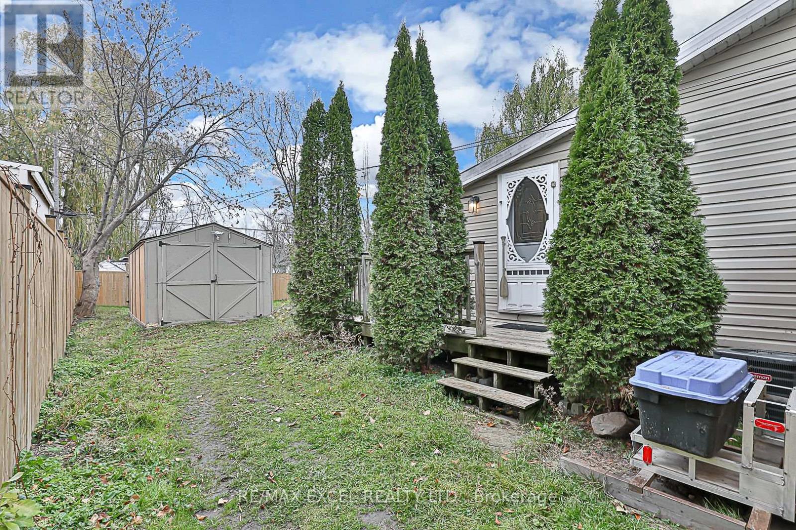 255 Parkway Avenue, Georgina, Ontario  L4P 2W1 - Photo 17 - N13669164