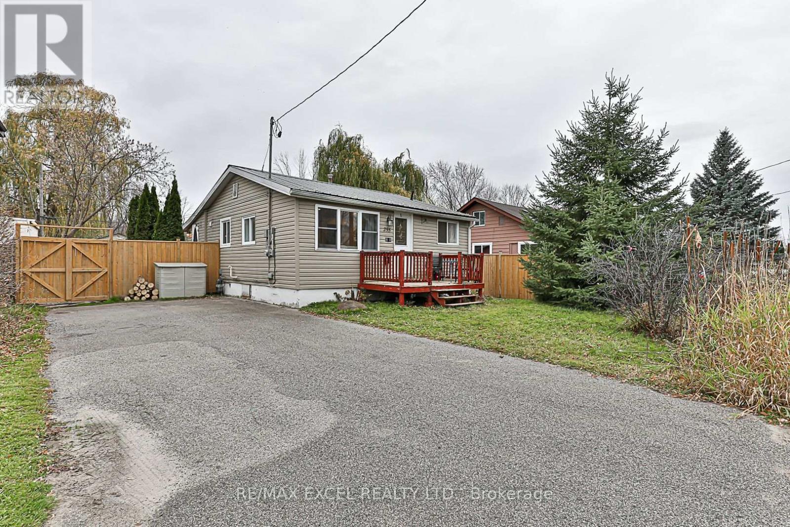 255 Parkway Avenue, Georgina, Ontario  L4P 2W1 - Photo 3 - N13669164
