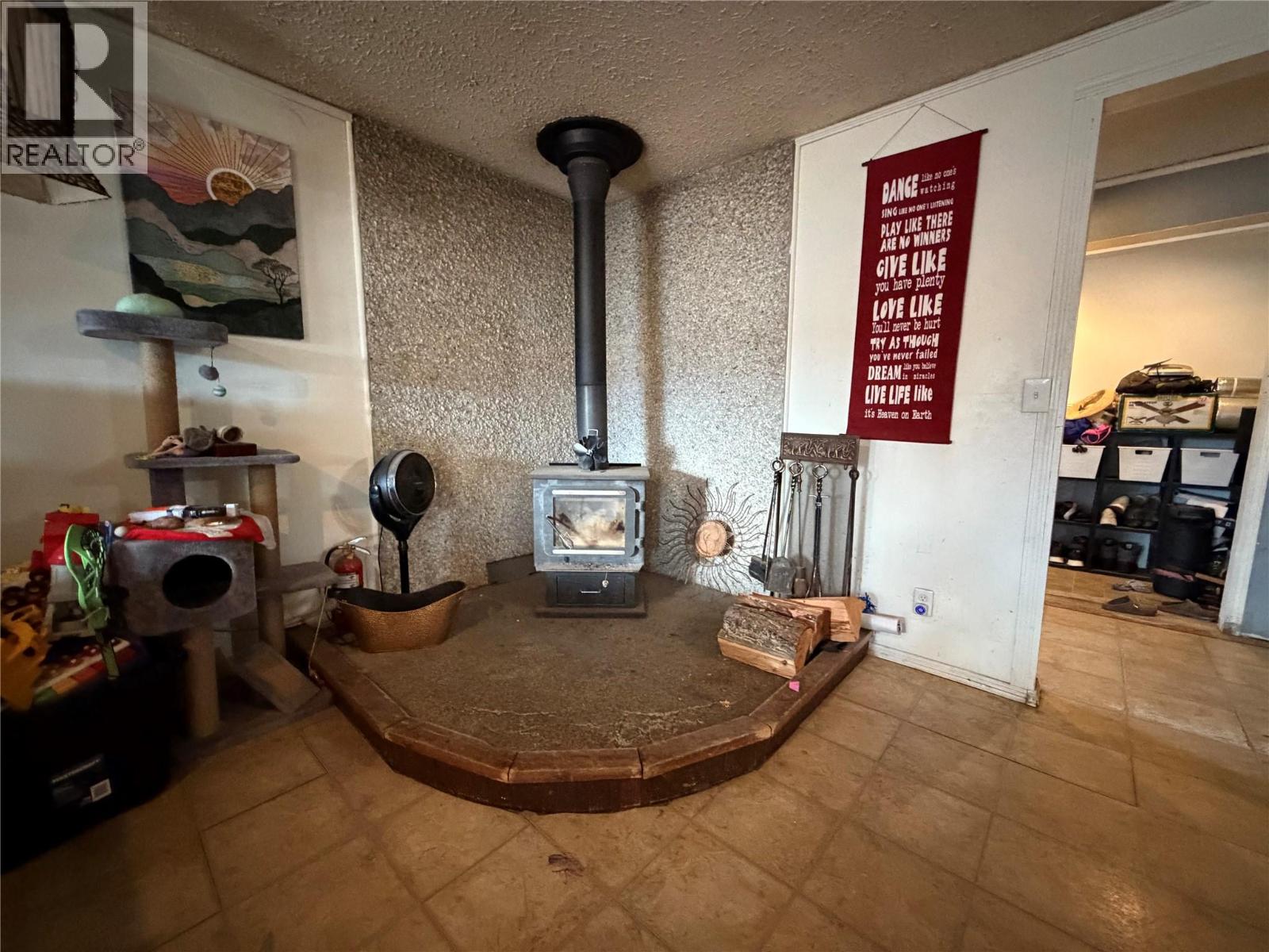 1288 Douglas Street, Merritt, British Columbia  V1K 1C9 - Photo 9 - 10397893