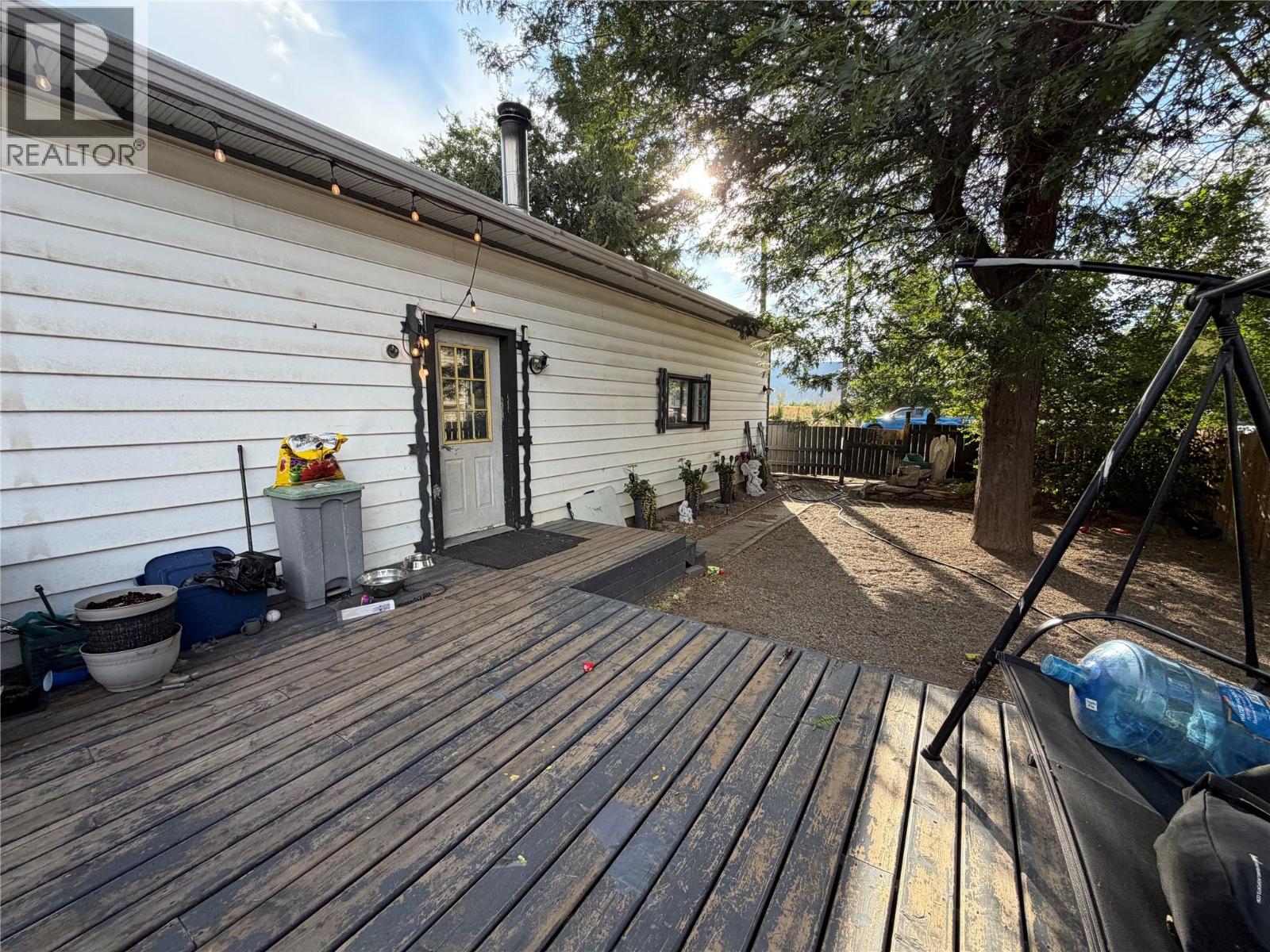 1288 Douglas Street, Merritt, British Columbia  V1K 1C9 - Photo 2 - 10397893