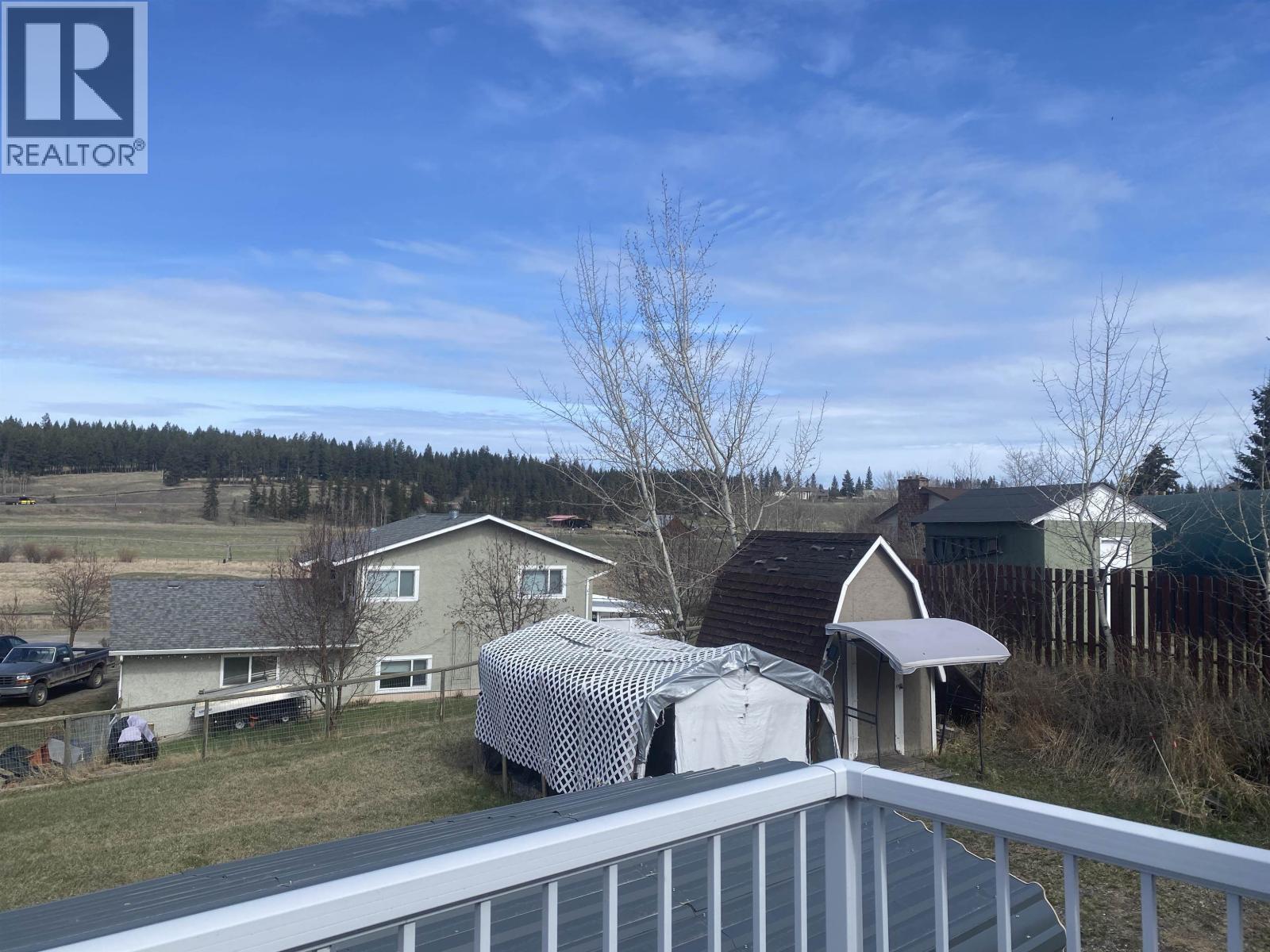 238 Elm Avenue, 100 Mile House, British Columbia  V0K 2E0 - Photo 31 - R3100324