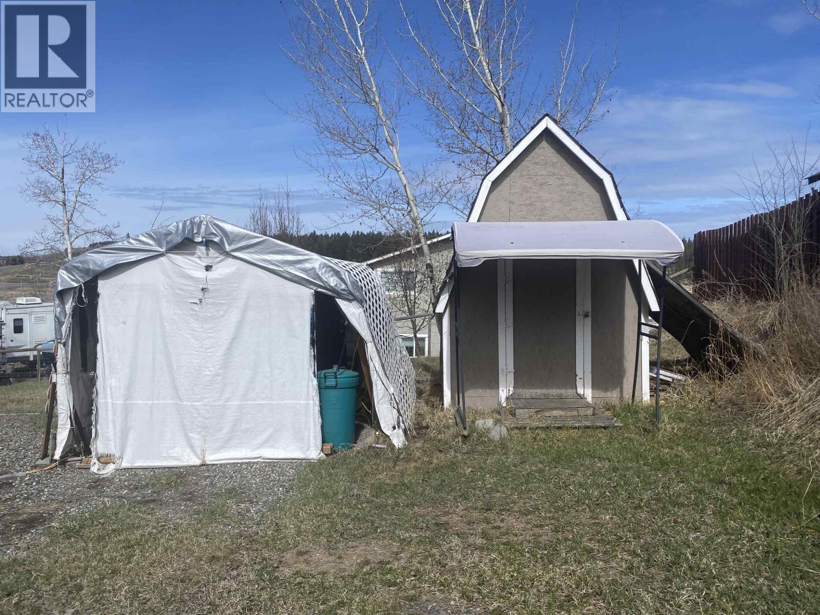 238 Elm Avenue, 100 Mile House, British Columbia  V0K 2E0 - Photo 37 - R3100324