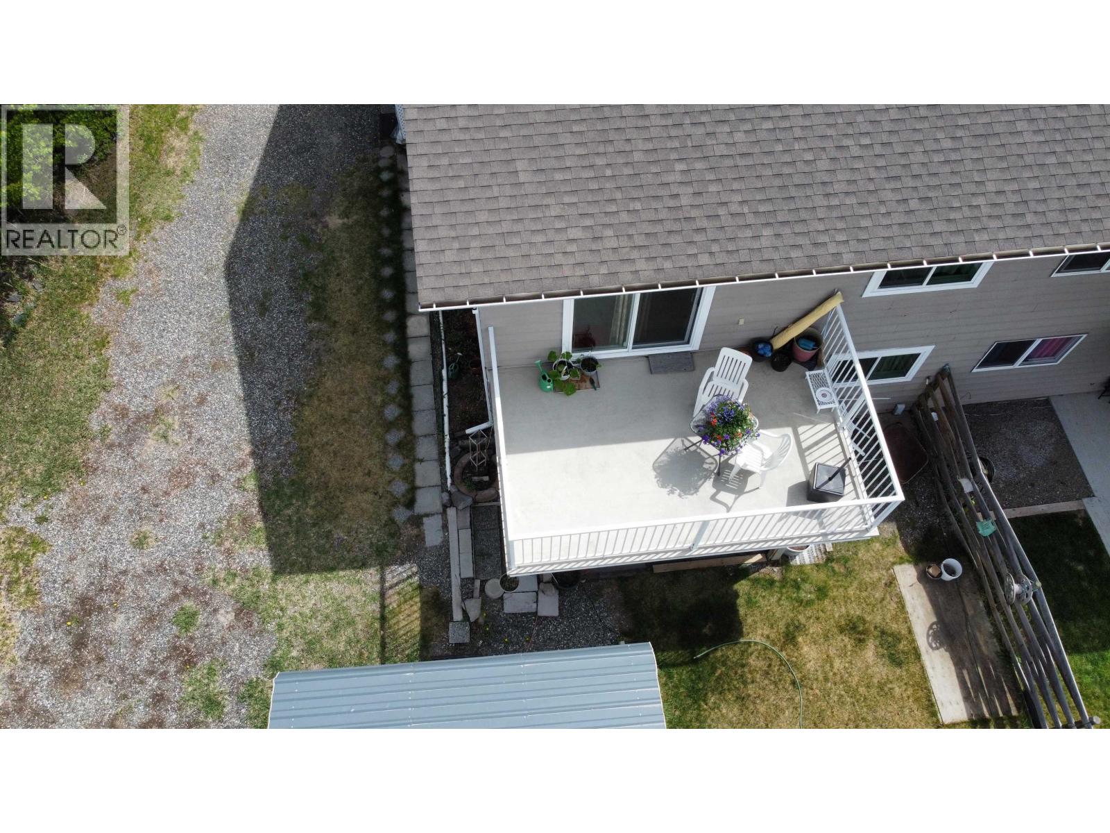 238 Elm Avenue, 100 Mile House, British Columbia  V0K 2E0 - Photo 5 - R3100324