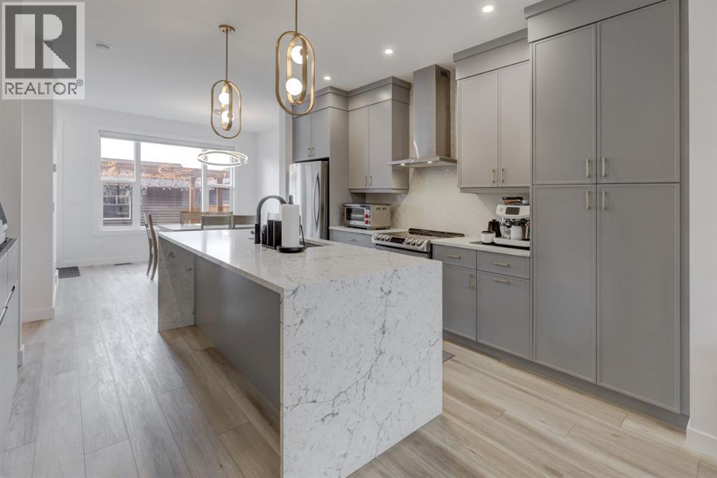 174 Rowley Gate NW, Calgary, Alberta  T3L 0H7 - Photo 6 - A2337163