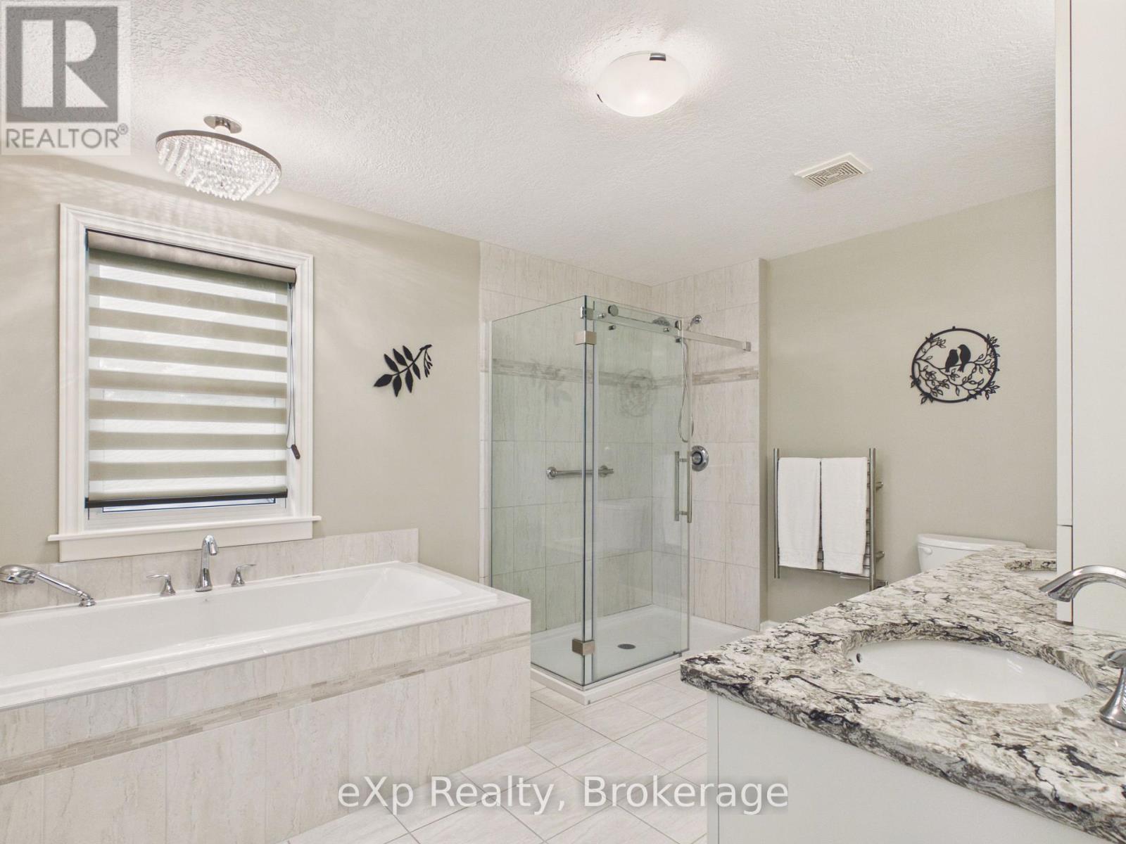 207 Edmund Street, West Grey, Ontario  N0G 1C0 - Photo 21 - X13585132