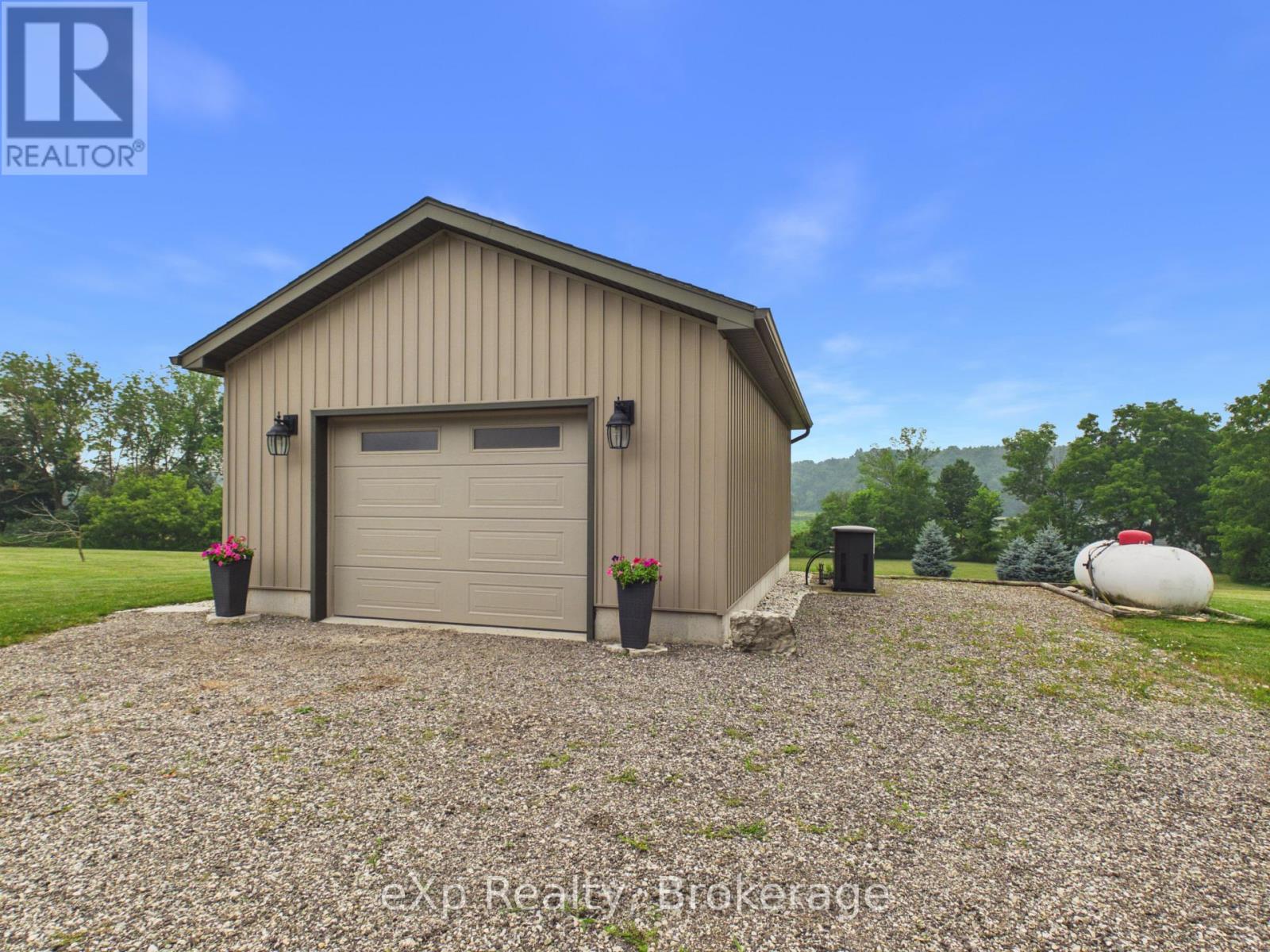 207 Edmund Street, West Grey, Ontario  N0G 1C0 - Photo 43 - X13585132