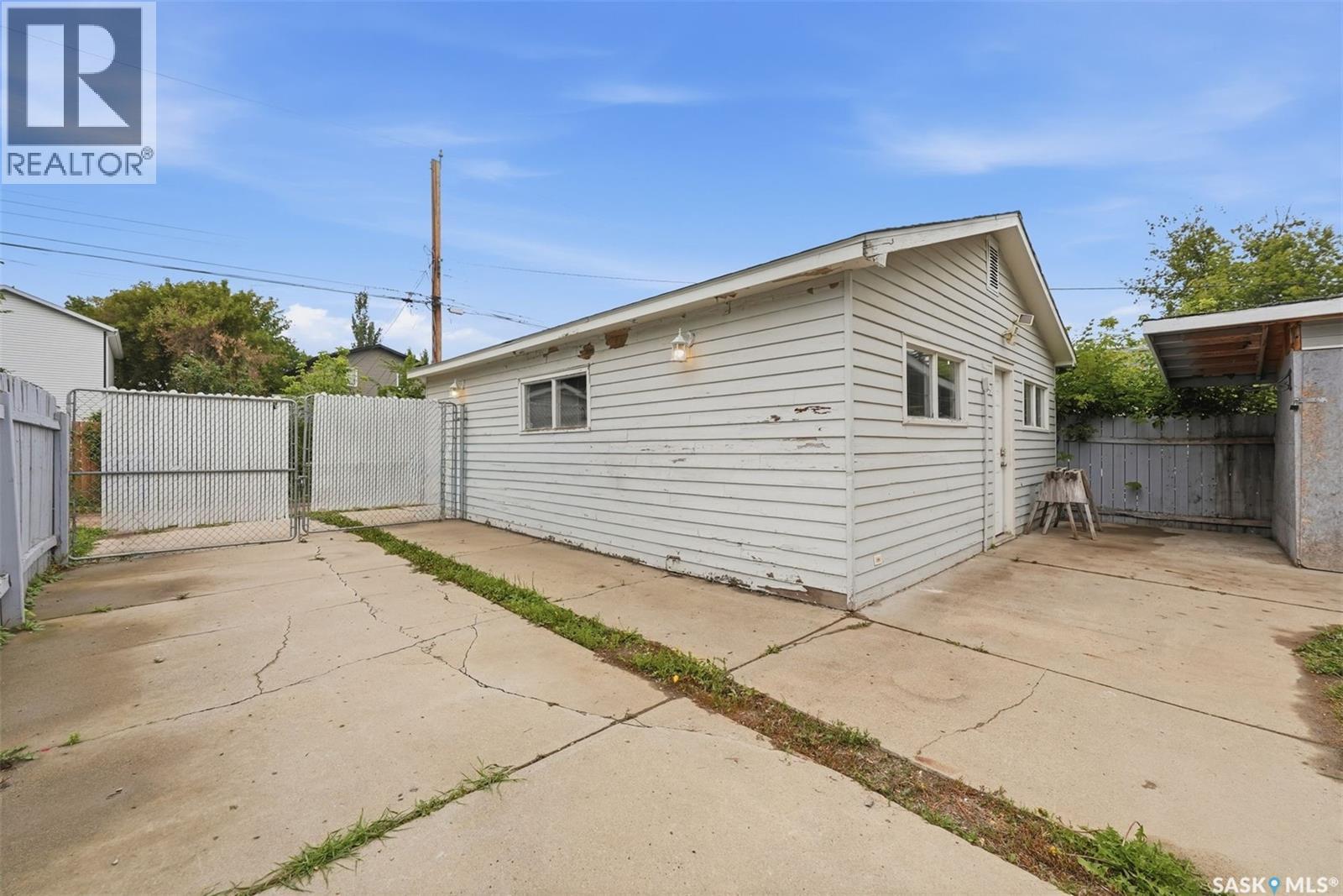 1519 C Avenue N, Saskatoon, Saskatchewan  S7L 1L2 - Photo 39 - SK045721