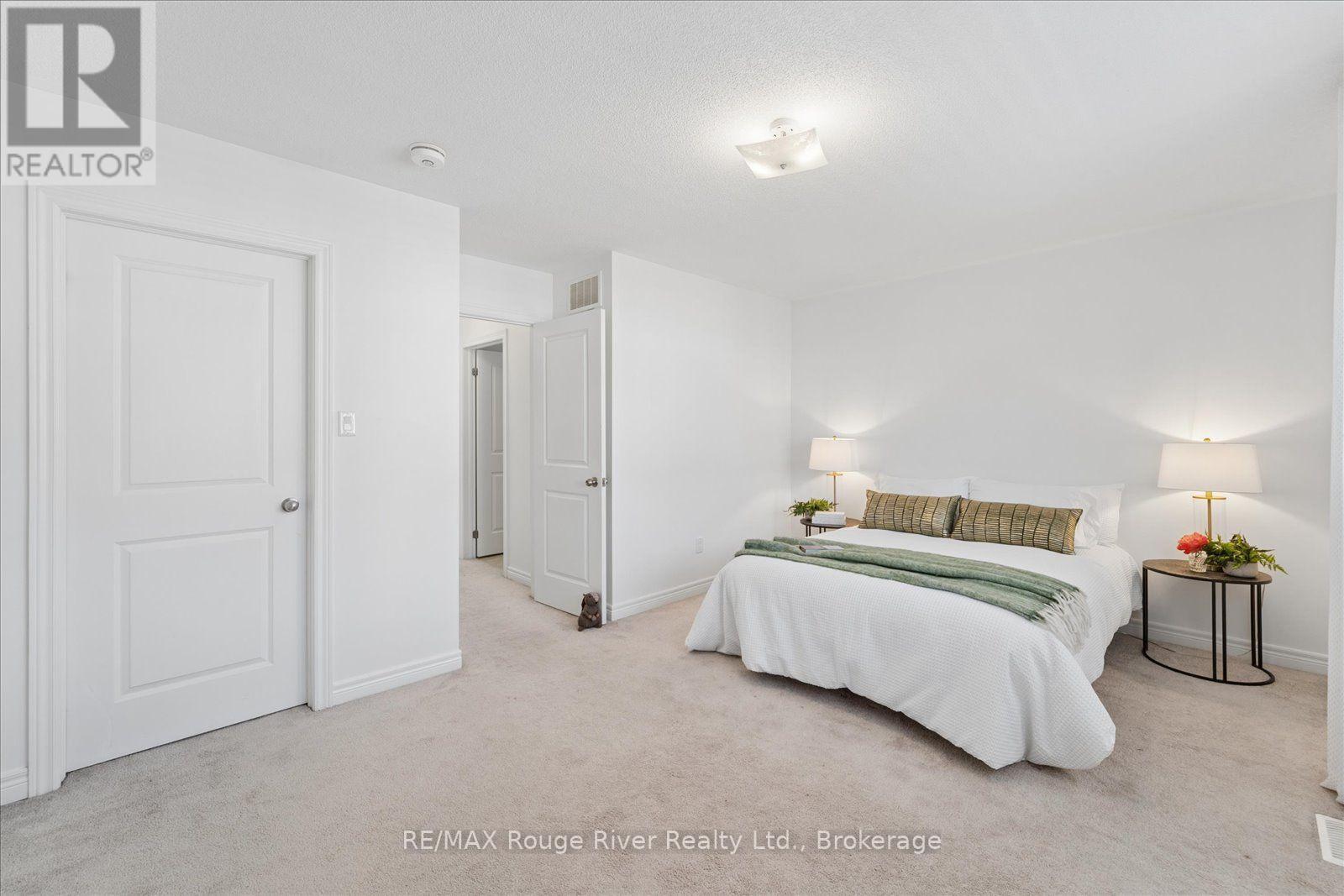 12 Bill Hutchinson Crescent, Clarington, Ontario  L1C 7E1 - Photo 33 - E13679852