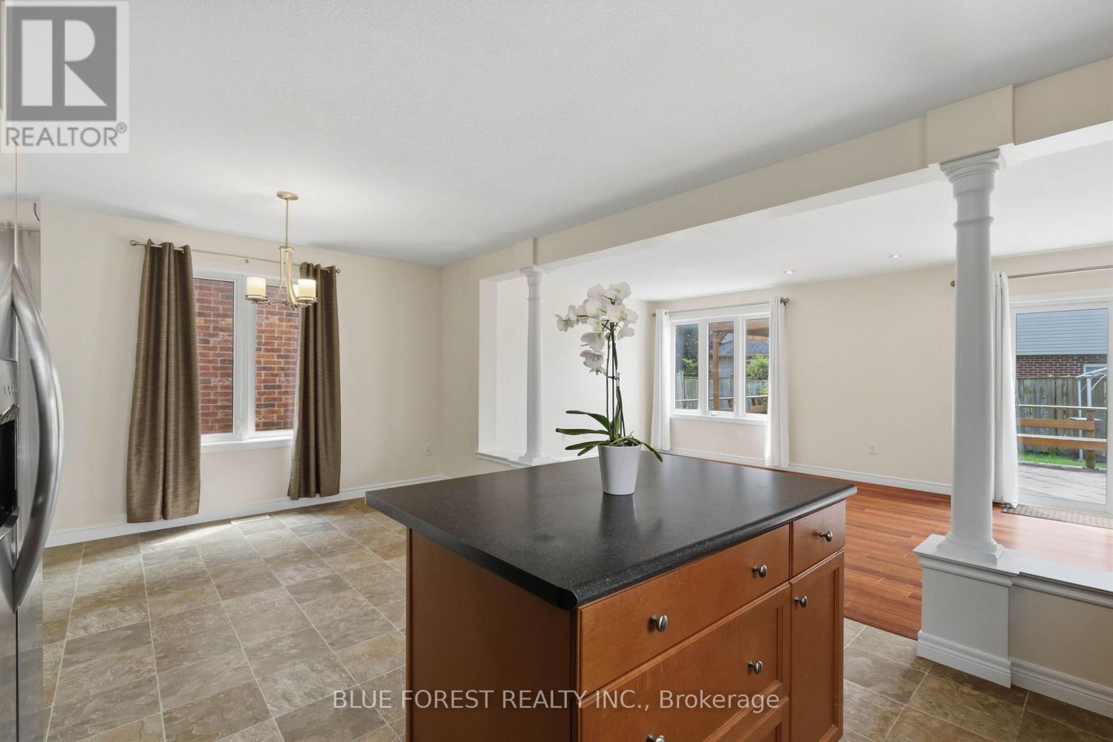 1888 Stackhouse Crescent, London North, Ontario  N5X 4M6 - Photo 9 - X13679856