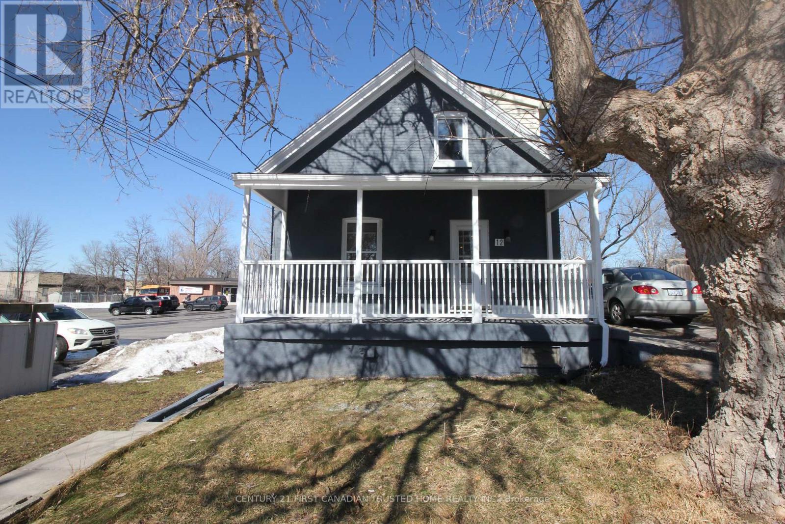 Upper - 12 Weston Street, London South, Ontario  N6C 1R1 - Photo 2 - X13679880