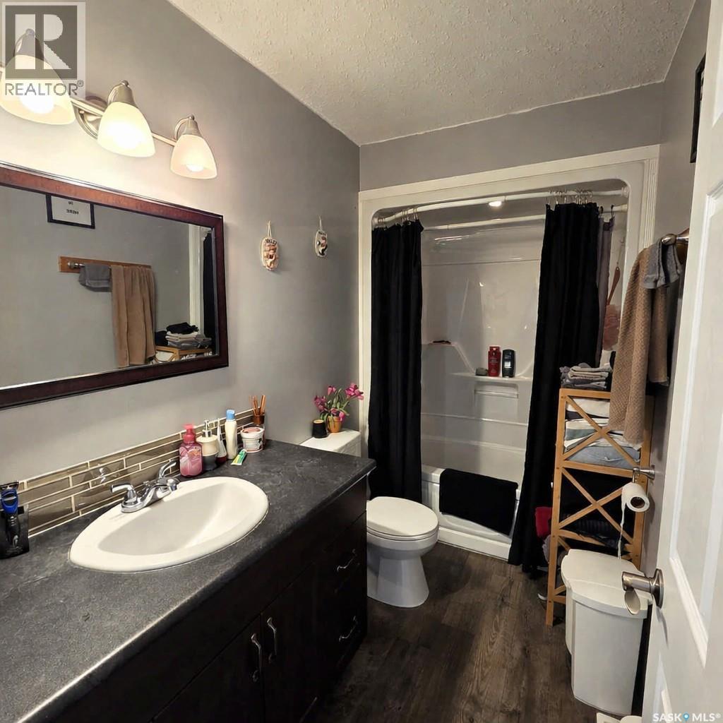 401 6th Avenue W, Nipawin, Saskatchewan  S0E 1E0 - Photo 17 - SK031012