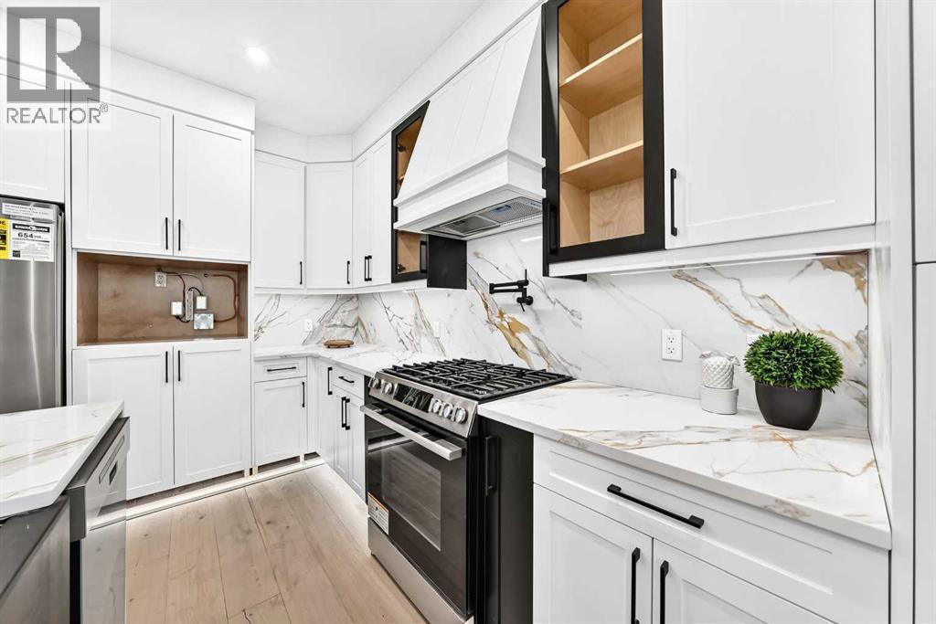 3106 15 Avenue SW, Calgary, Alberta  T3C 0Y6 - Photo 7 - A2326720