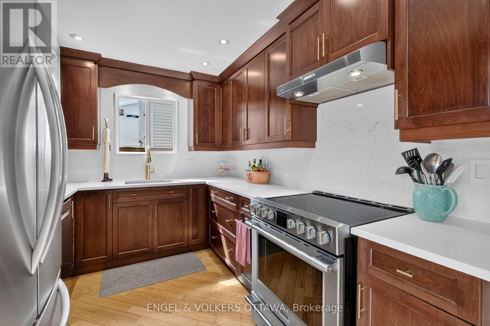1069 St Germain Crescent, Ottawa, Ontario  K1C 2L7 - Photo 16 - X13679868