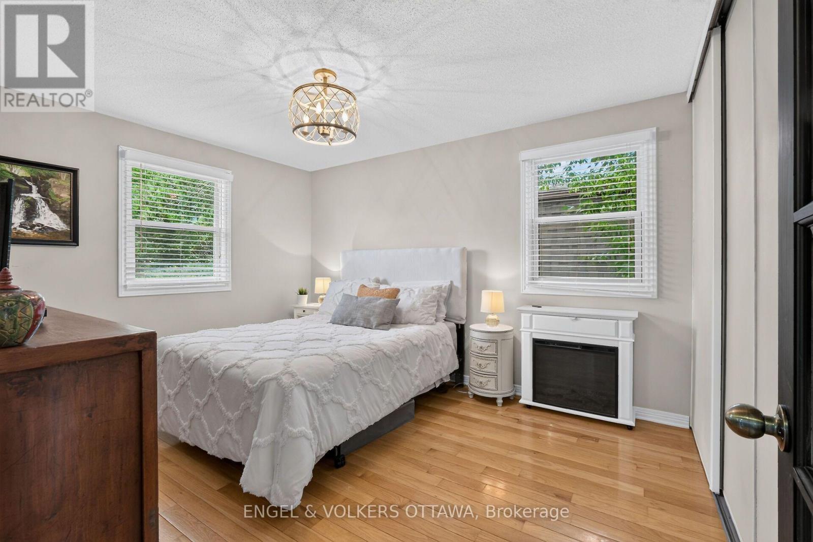 1069 St Germain Crescent, Ottawa, Ontario  K1C 2L7 - Photo 24 - X13679868