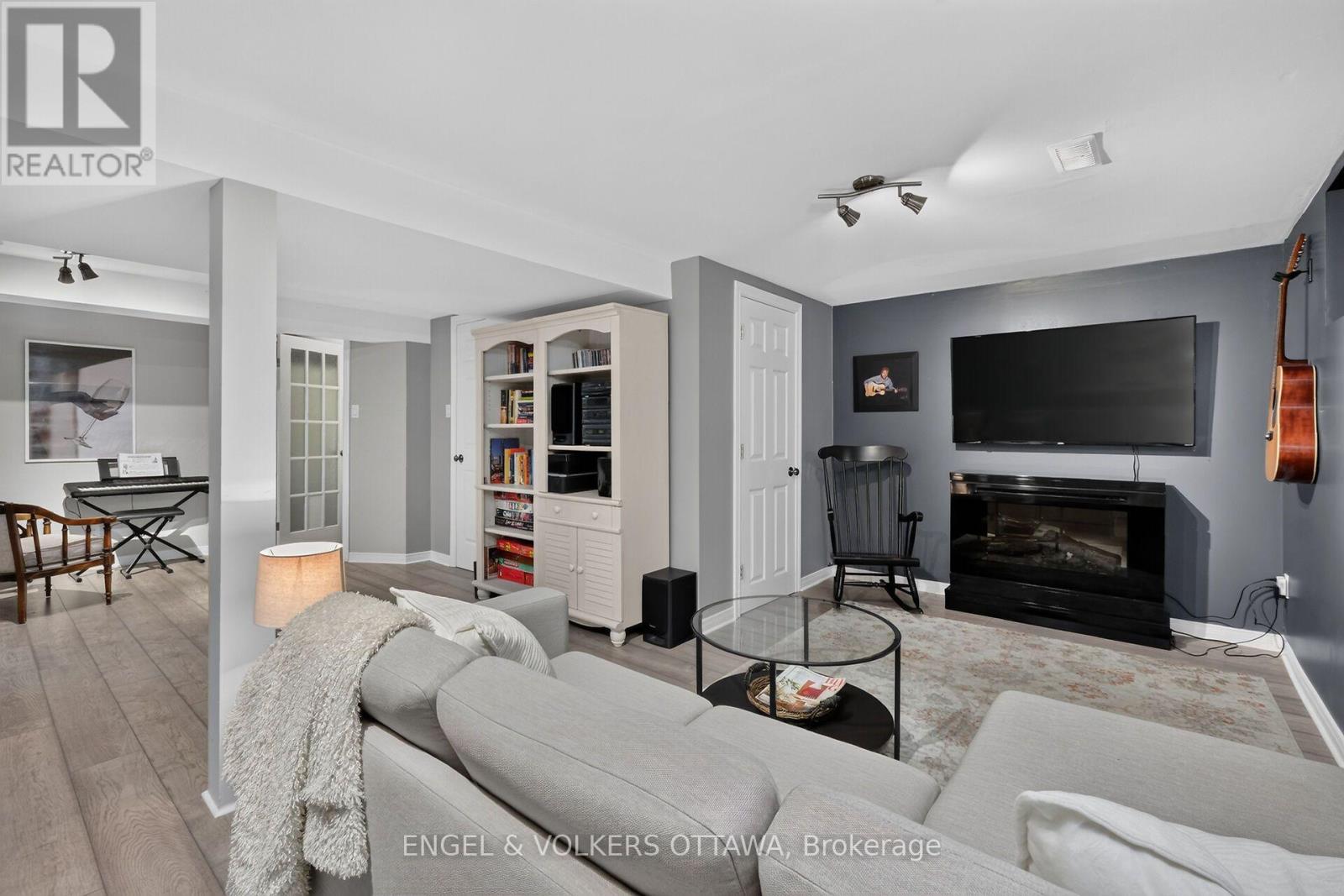 1069 St Germain Crescent, Ottawa, Ontario  K1C 2L7 - Photo 32 - X13679868