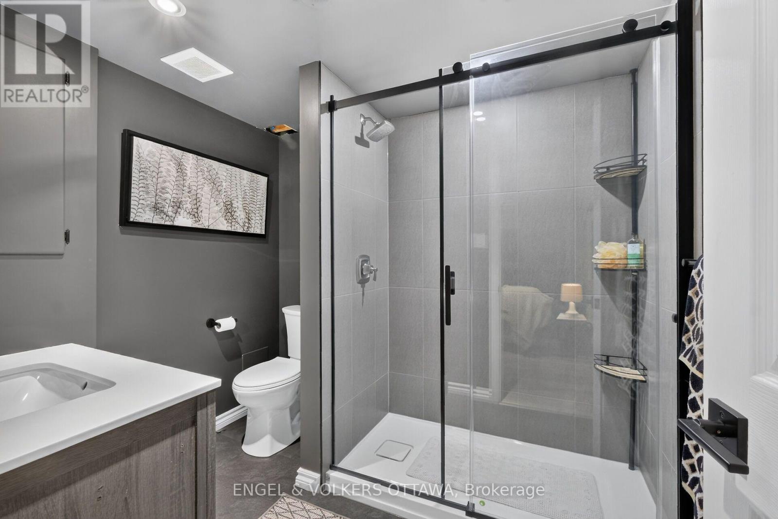 1069 St Germain Crescent, Ottawa, Ontario  K1C 2L7 - Photo 34 - X13679868