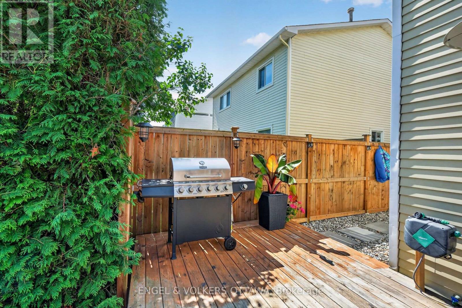 1069 St Germain Crescent, Ottawa, Ontario  K1C 2L7 - Photo 47 - X13679868