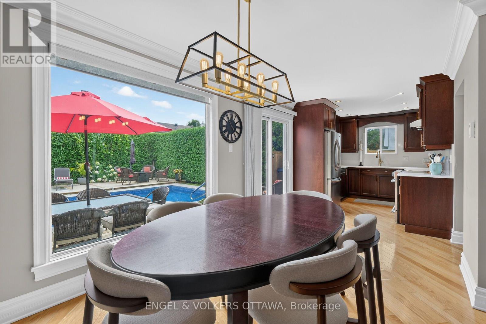 1069 St Germain Crescent, Ottawa, Ontario  K1C 2L7 - Photo 8 - X13679868