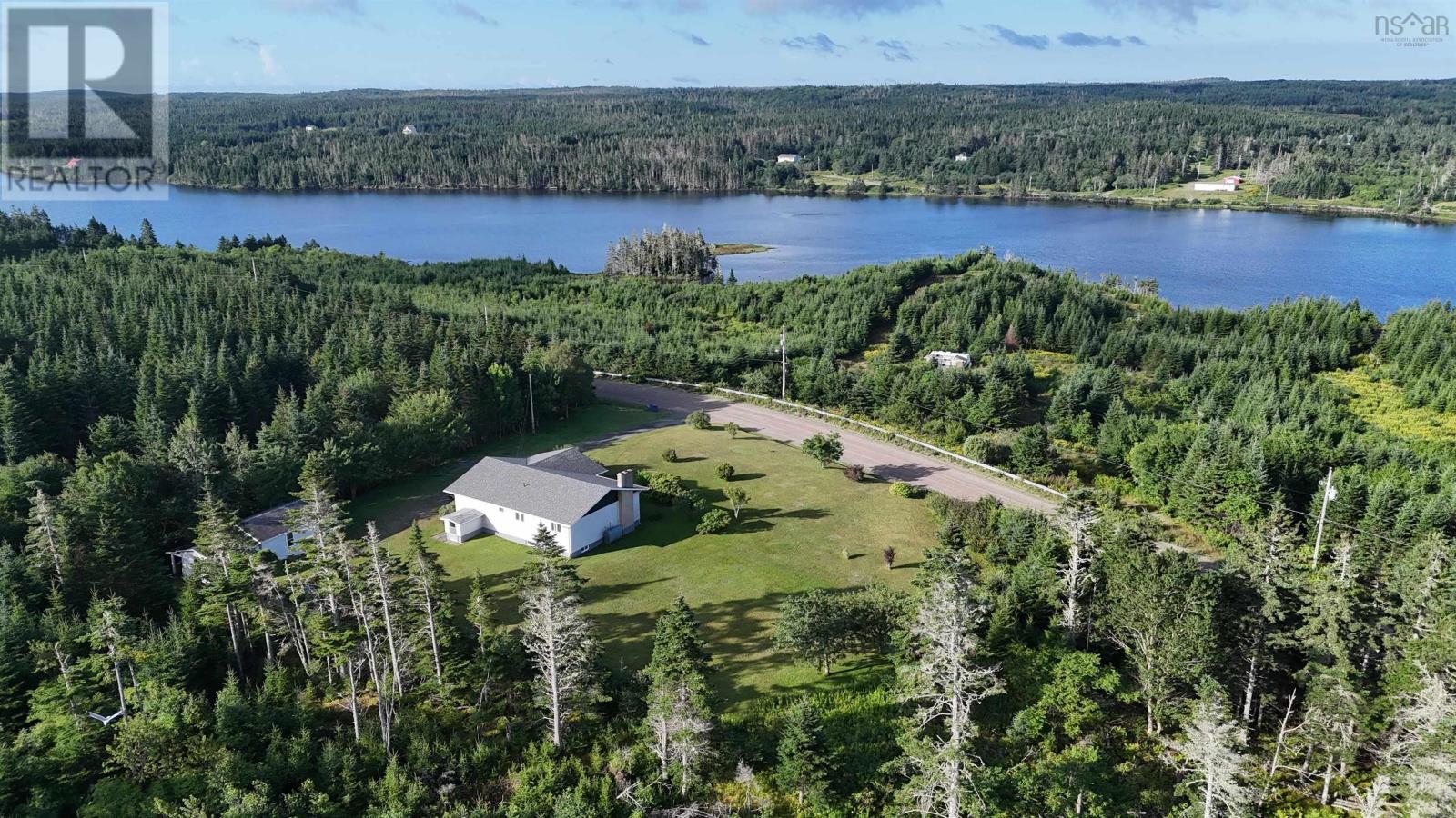 131 East Side Grand River Road, Grand River, Nova Scotia  B0E 1M0 - Photo 9 - 202620702