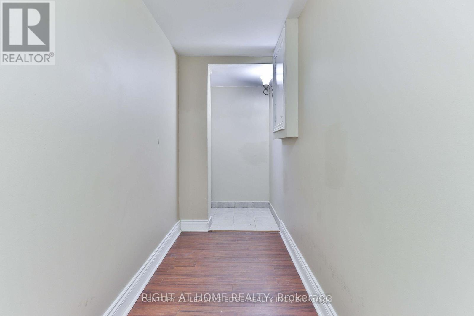 (Bsmt) - 143 Gamble Avenue, Toronto, Ontario M4J 2P2 - Photo 12 - E13679846