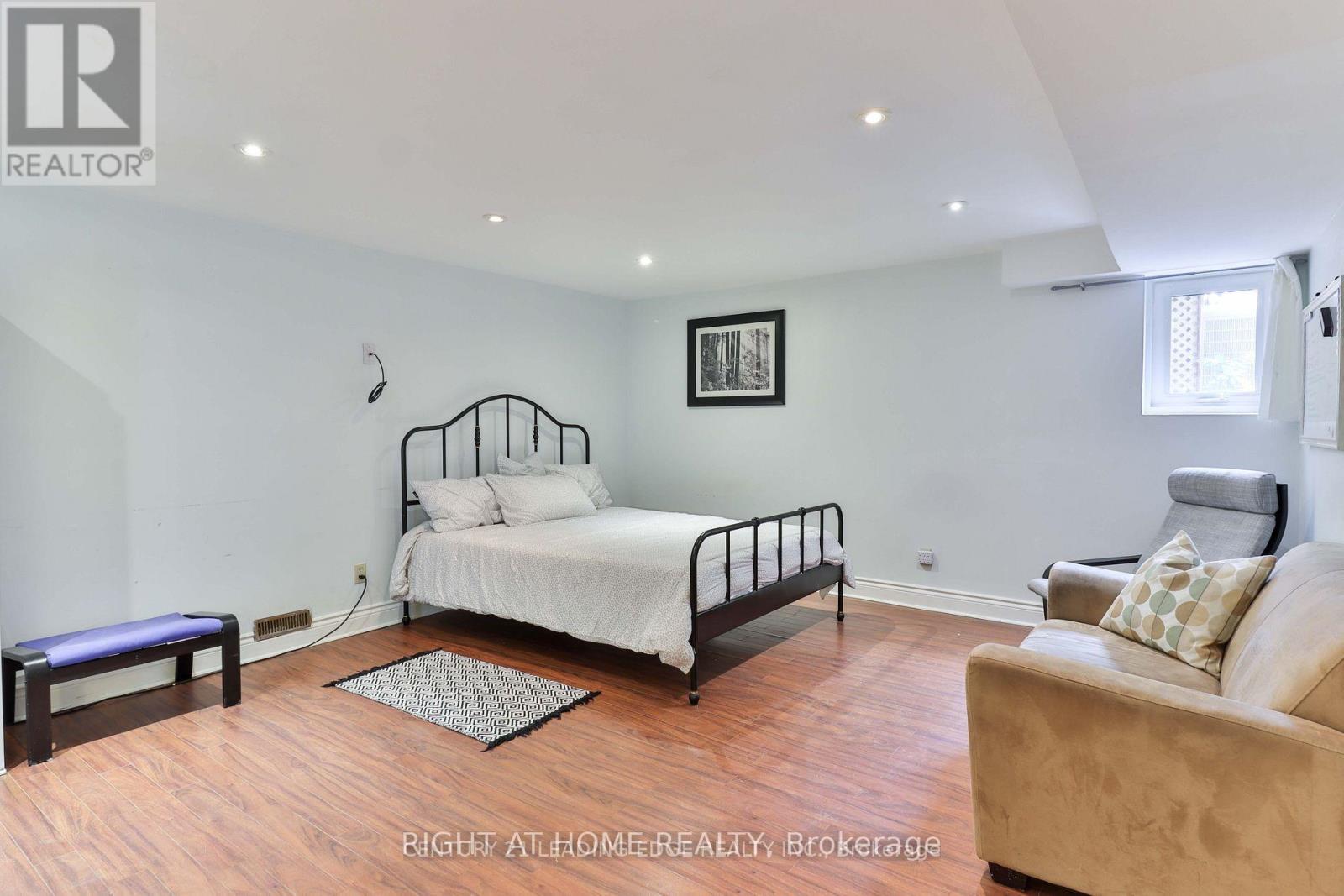(Bsmt) - 143 Gamble Avenue, Toronto, Ontario M4J 2P2 - Photo 5 - E13679846