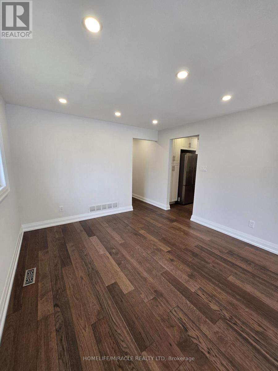 44 Staley Terrace, Toronto, Ontario  M1W 2E7 - Photo 12 - E13679854