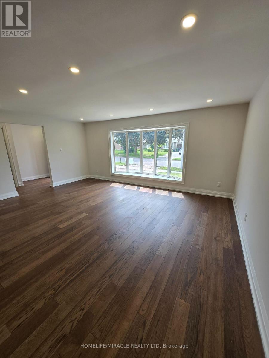 44 Staley Terrace, Toronto, Ontario  M1W 2E7 - Photo 5 - E13679854