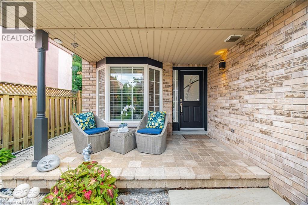 3064 W Lakeshore Road W, Oakville, Ontario  L6L 1J2 - Photo 3 - 40856081