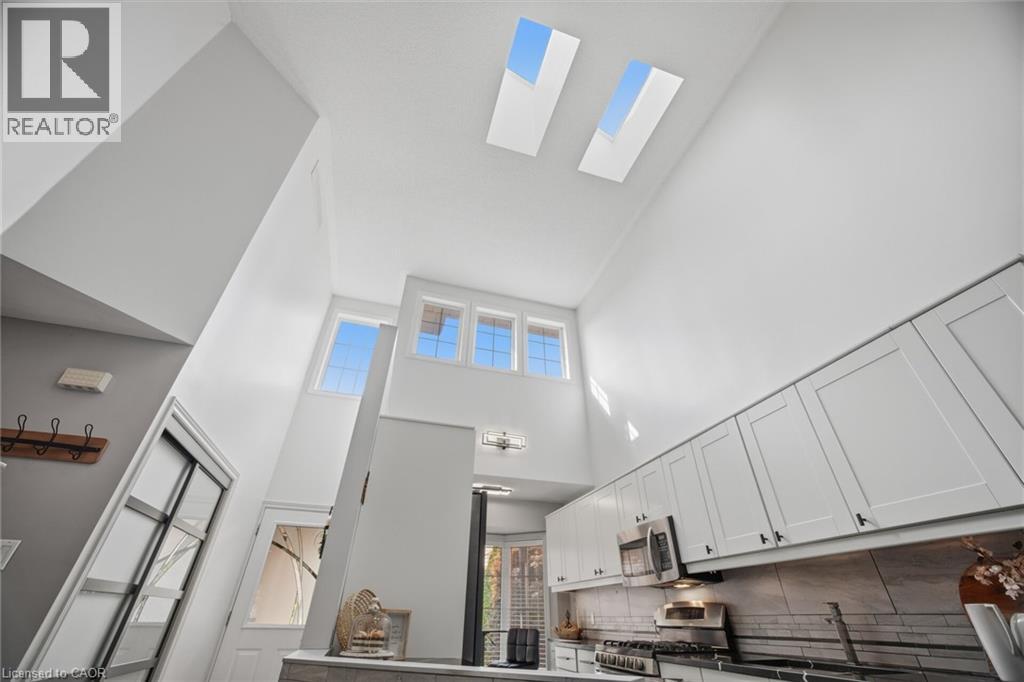 3064 W Lakeshore Road W, Oakville, Ontario  L6L 1J2 - Photo 5 - 40856081
