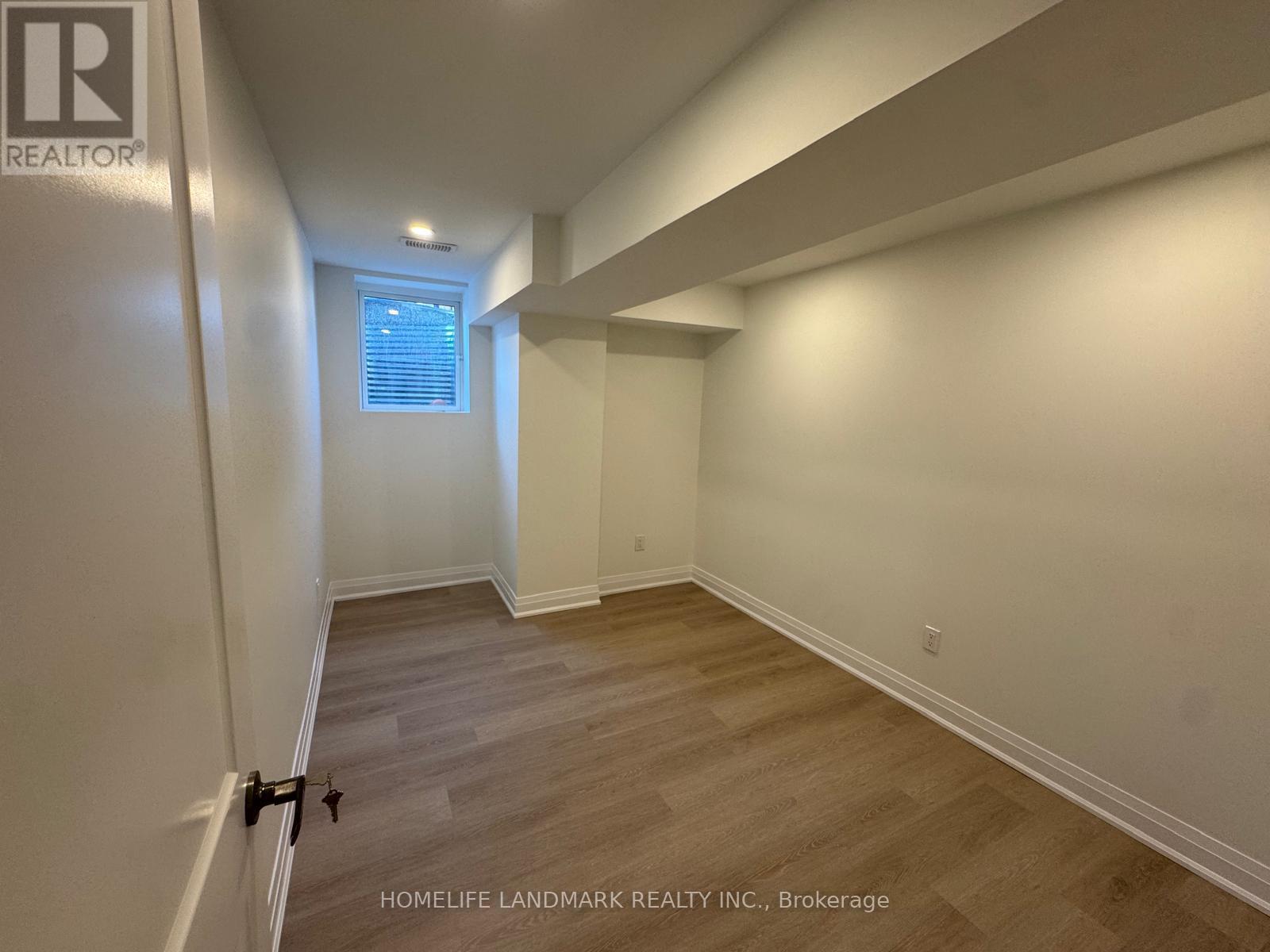 6 Kenneth Ross Bend, East Gwillimbury, Ontario  L9N 0T7 - Photo 13 - N13679830