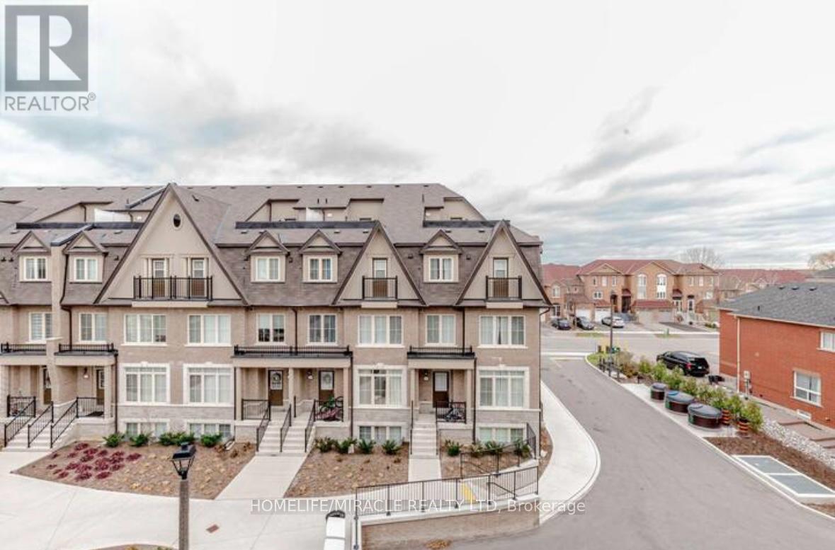 181 Parktree Drive, Vaughan, Ontario  L6A 5B1 - Photo 3 - N13679832