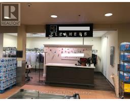 9306 BATHURST STREET, Vaughan, Ontario