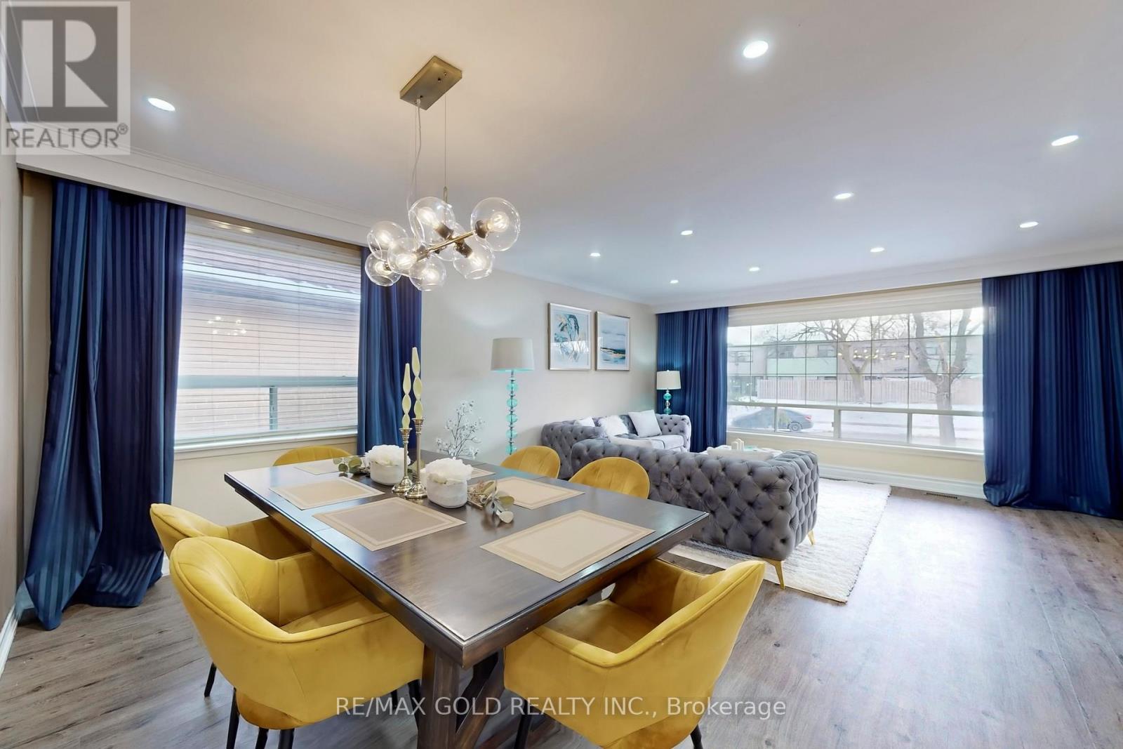 189 Kingsview Boulevard, Toronto, Ontario  M9R 1V7 - Photo 13 - W13679866