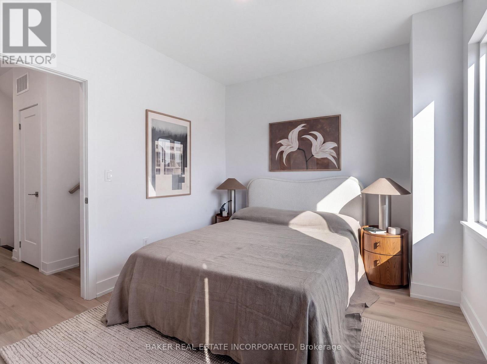 5 - 251 Masonry Way, Mississauga, Ontario  L5H 0B3 - Photo 9 - W13679886