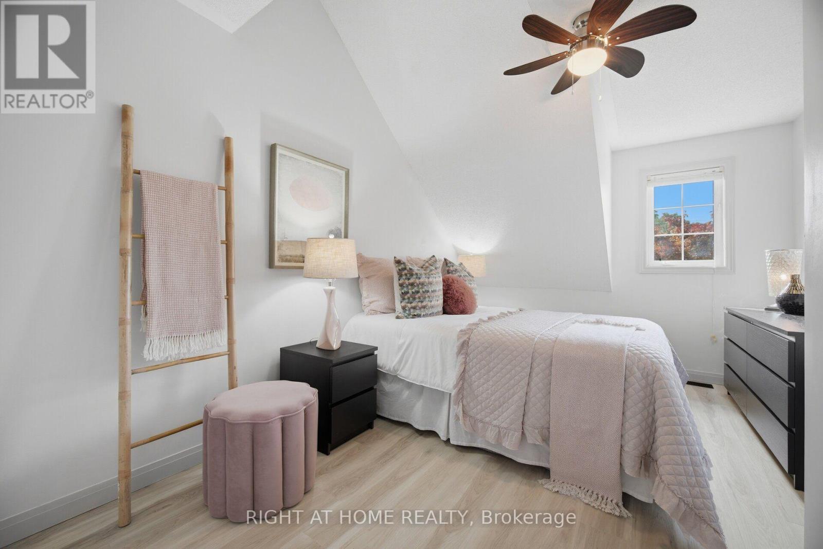 3064 Lakeshore Road W, Oakville, Ontario  L6L 1J2 - Photo 28 - W13679904