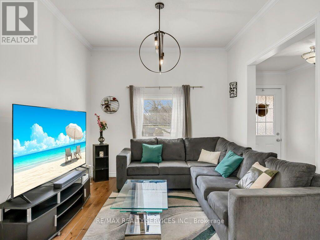 65 Moore Street, St. Thomas, Ontario  N5R 3W4 - Photo 14 - X13679828