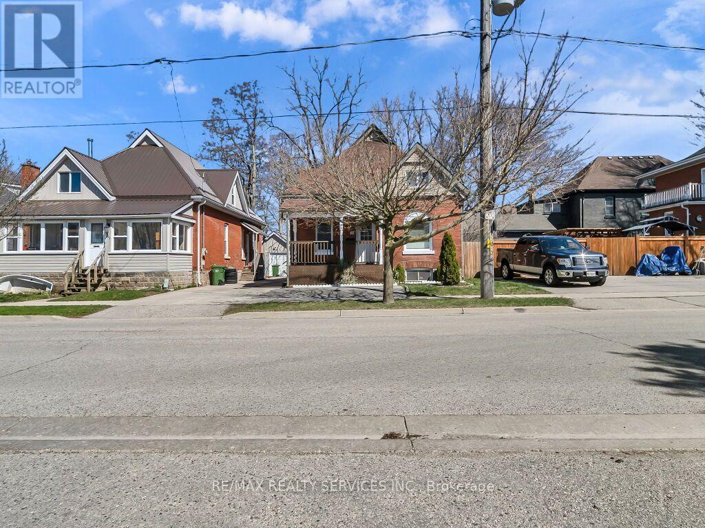 65 Moore Street, St. Thomas, Ontario  N5R 3W4 - Photo 2 - X13679828