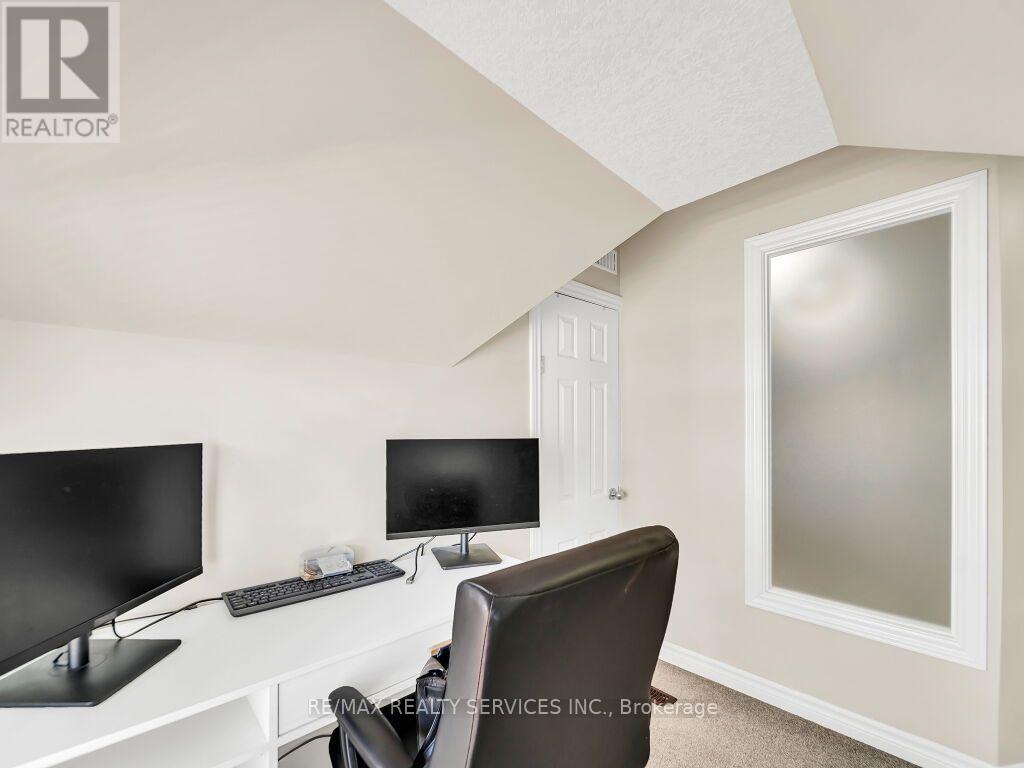65 Moore Street, St. Thomas, Ontario  N5R 3W4 - Photo 41 - X13679828