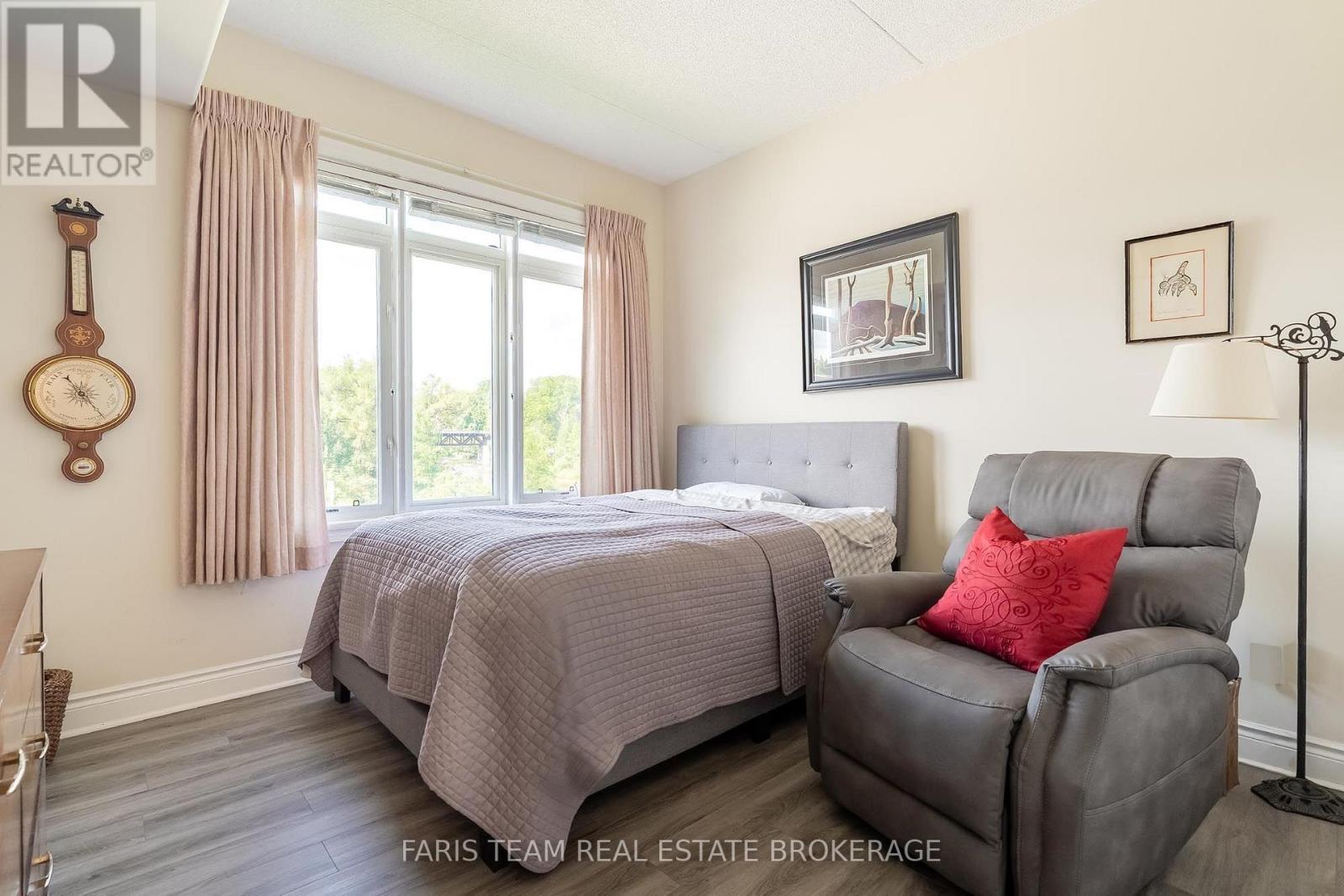 301 - 10 Bay Street E, Blue Mountains, Ontario  N0H 2P0 - Photo 18 - X13679842