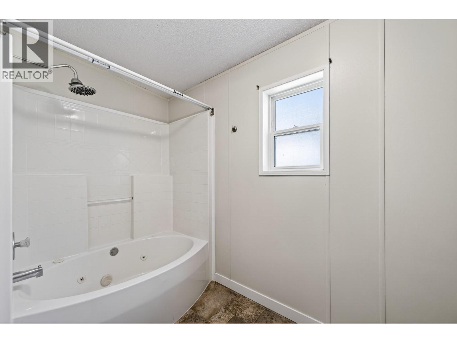 3099 Shuswap Road E Unit# 36, Kamloops, British Columbia  V2H 1T7 - Photo 18 - 10390655