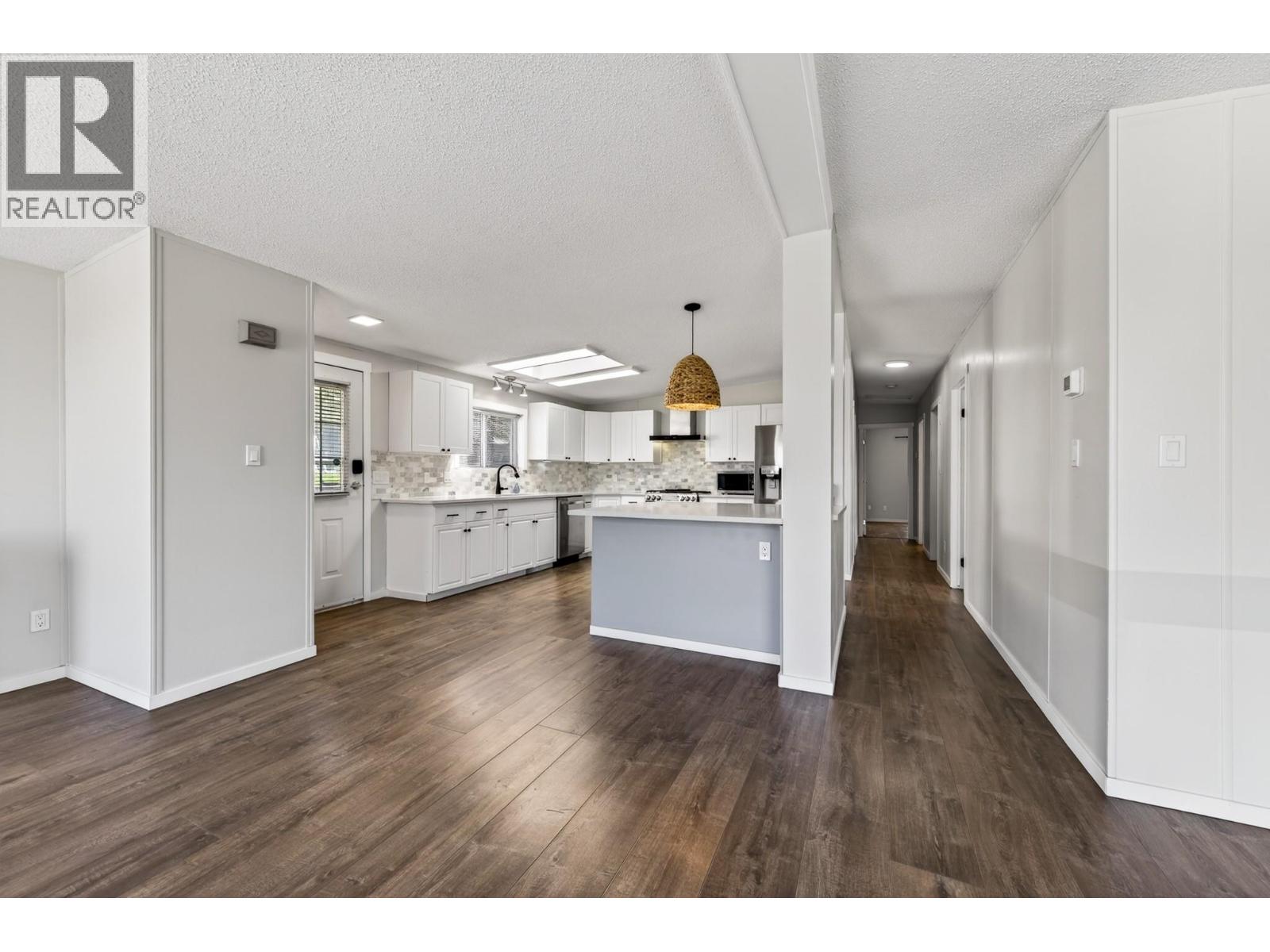 3099 Shuswap Road E Unit# 36, Kamloops, British Columbia  V2H 1T7 - Photo 2 - 10390655