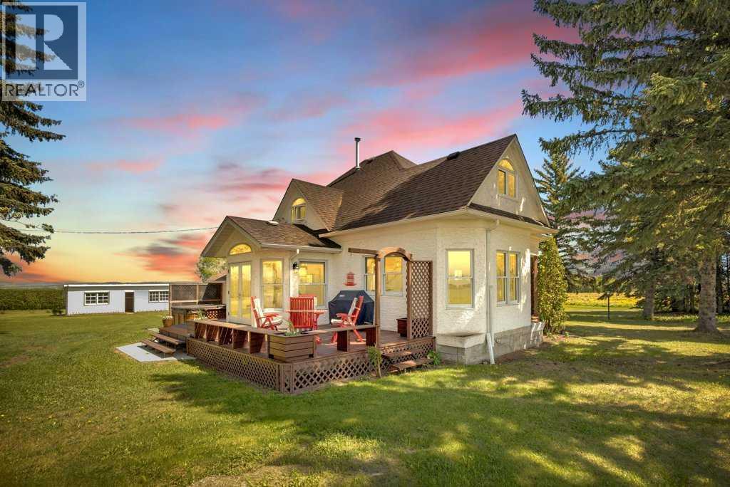 430044 Highway 20, Rural Ponoka County, Alberta  T0C 2J0 - Photo 2 - A2295722