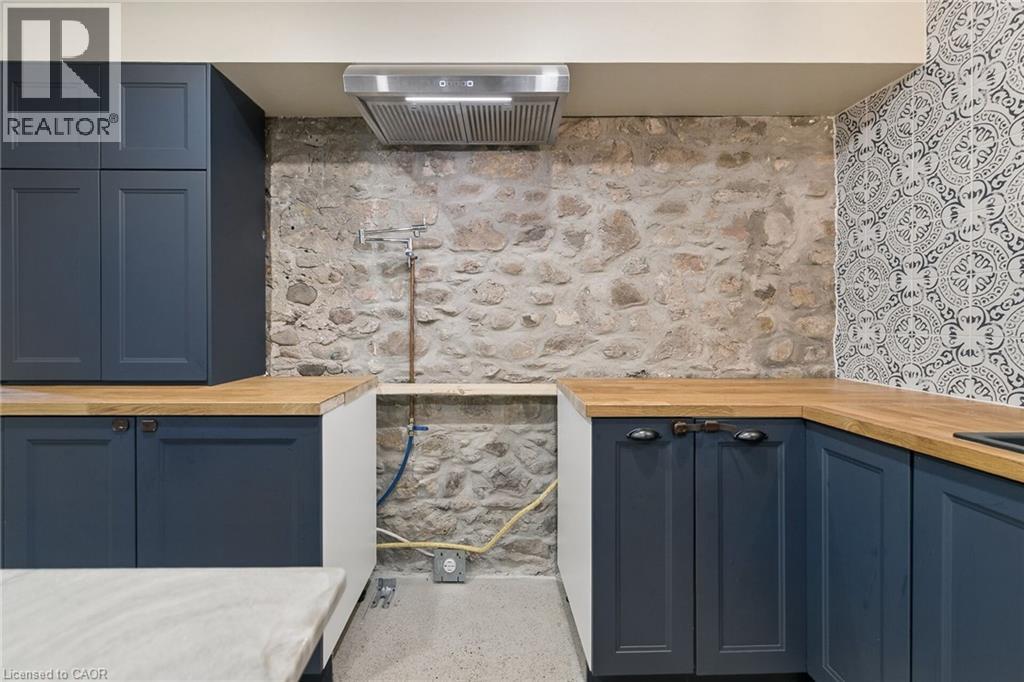 24 Davidson Street, Cambridge, Ontario  N1S 2T9 - Photo 8 - 40830992